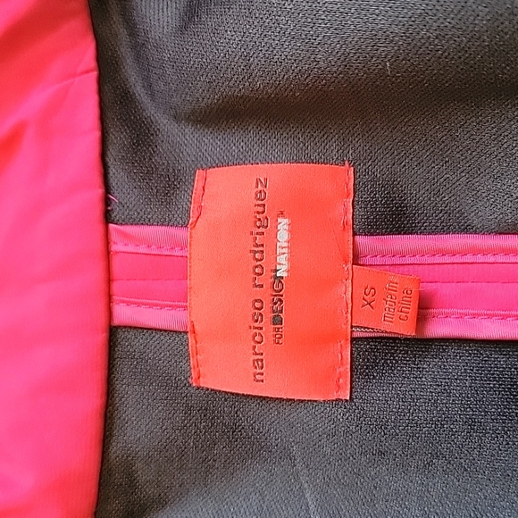 Mid-length Raincoat Hot Pink - Picture 5 of 5